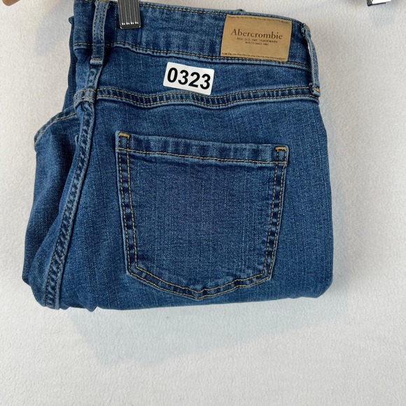 Abercrombie Kids High Rise Straight Leg Denim Jeans Girls Size 15/16 - Picture 10 of 10